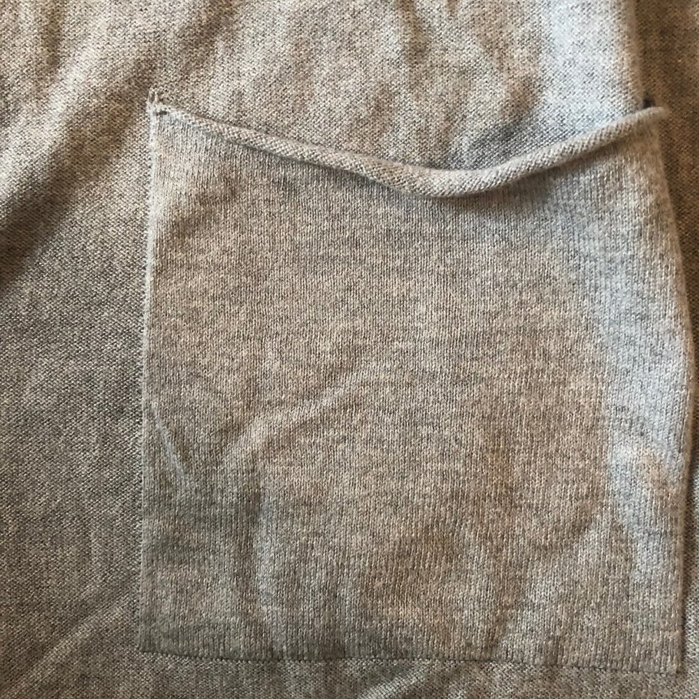 Neutral Color Block Sweater - Picture 3 of 3